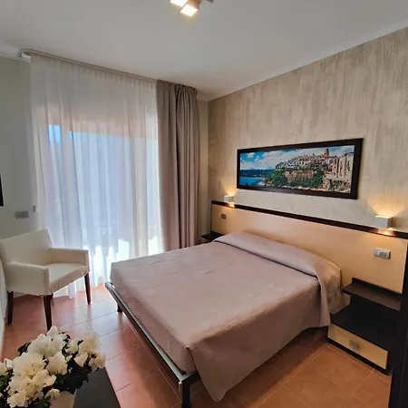Fenice Bed & Breakfast 4*
