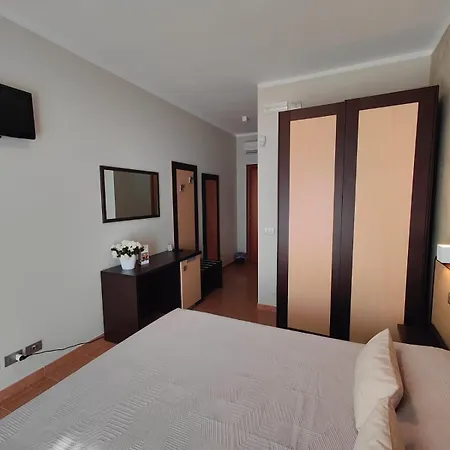 Oda ve Kahvaltı Fenice Vieste