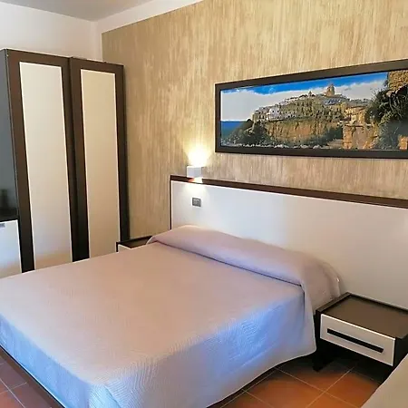 Fenice 4*