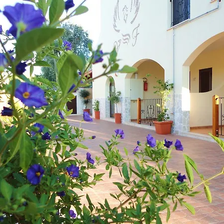 לינה וארוחת בוקר Fenice 4*