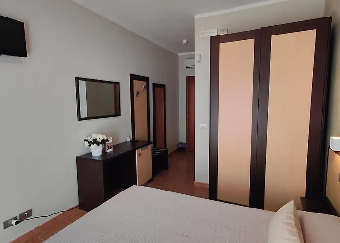 Alojamento de Acomodação e Pequeno-almoço Fenice Vieste