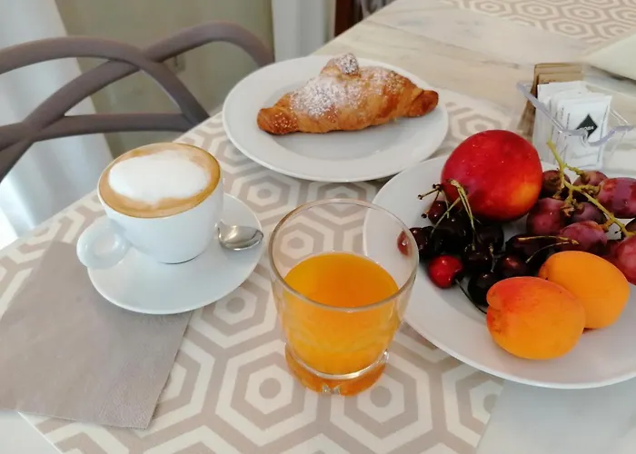 Alojamento de Acomodação e Pequeno-almoço Fenice 4*